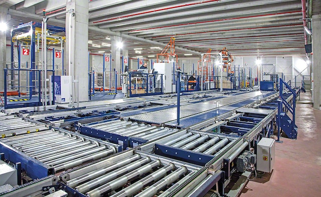 Nupik Internacional's automated warehouse with disposable products in Barcelona