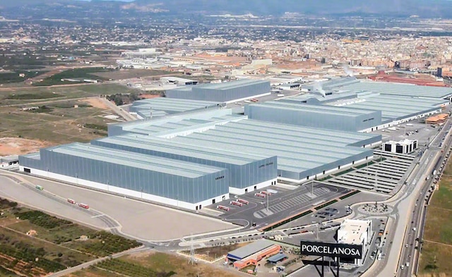 The Porcelanosa Group logistics complex includes five high-capacity automated warehouses