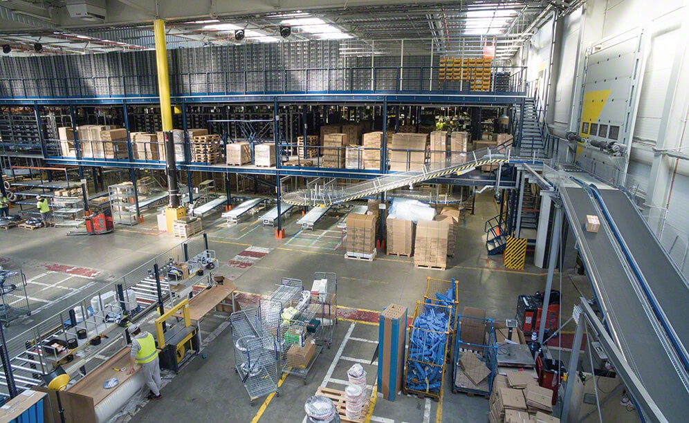 Each floor is equipped with different sized racks and distributions to suit the variety of stored products