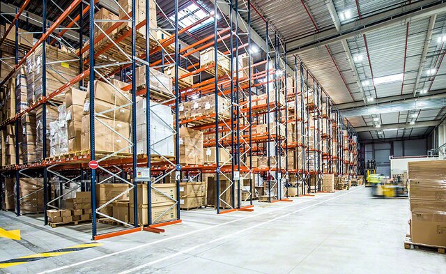 The two storage installations at Corep can house 14,220 pallets