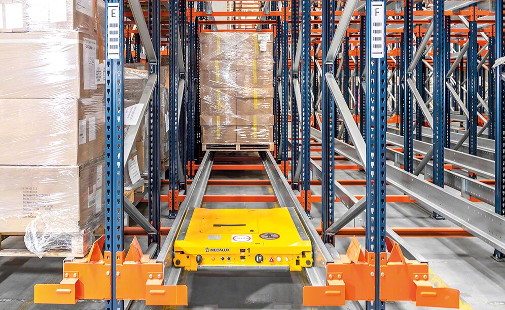 Mecalux has supplied the Pallet Shuttle system in the distribution centre vente-privee