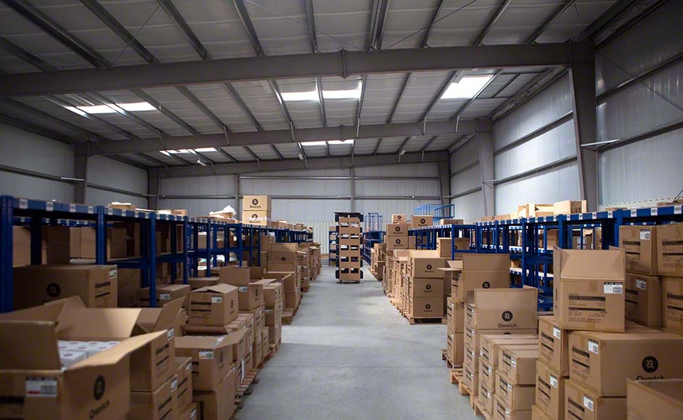 La Ruche Logistique manages products for e-commerce companies in its warehouse