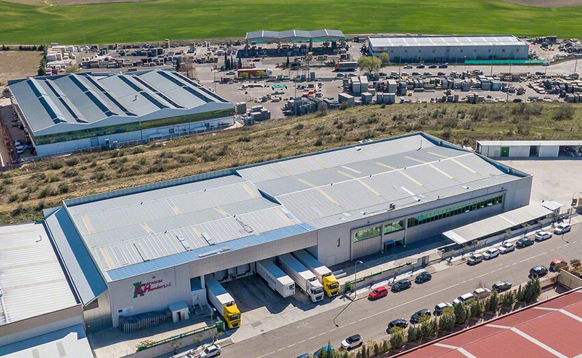 The fully-automated frozen-storage installation of Cárnicas Chamberí The fully-automated frozen-storage installation of Cárnicas Chamberí