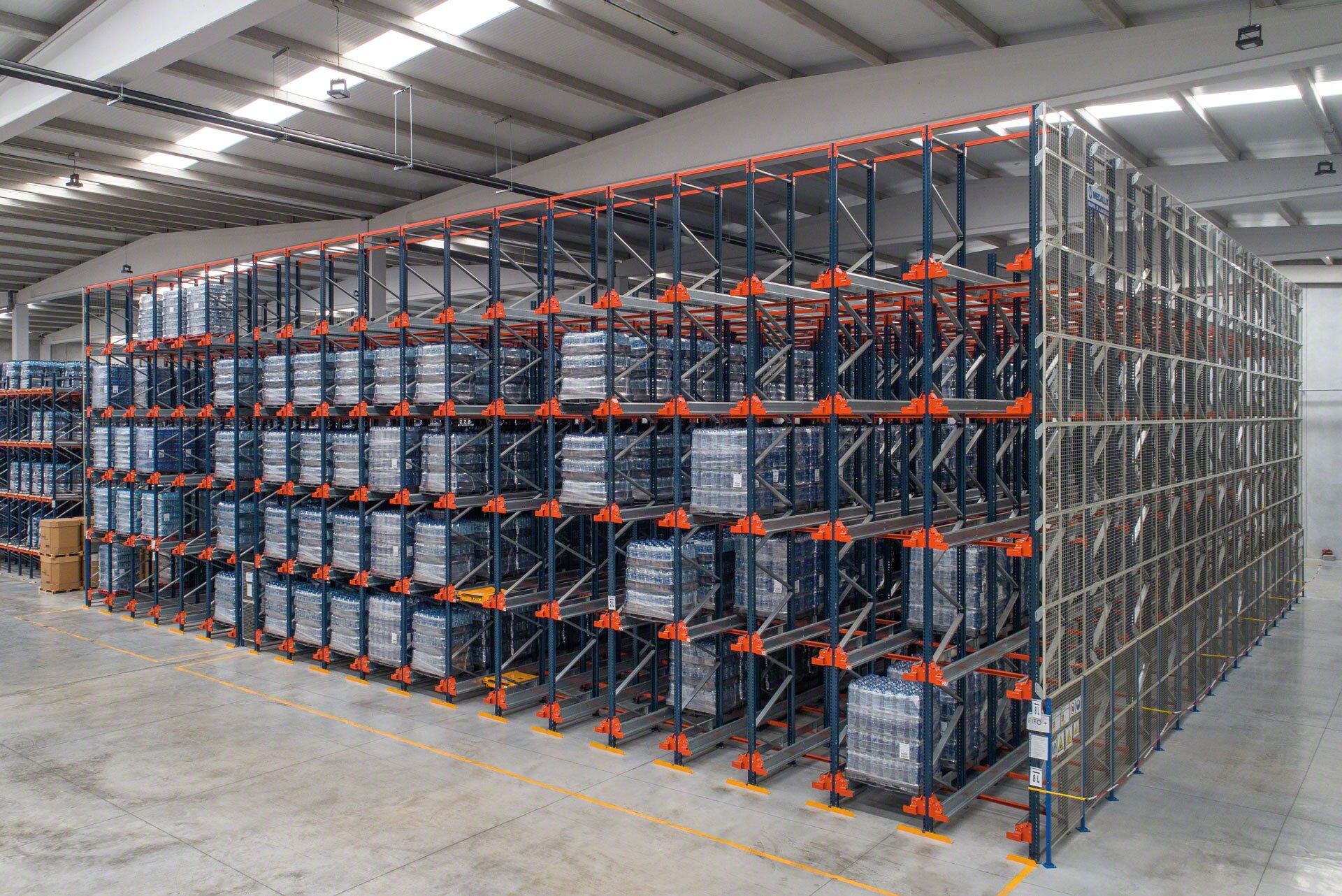Handling equipment places the Pallet Shuttle in the storage channels