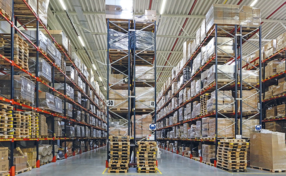 The racks have six load levels with capacity to store over 5,000 pallets