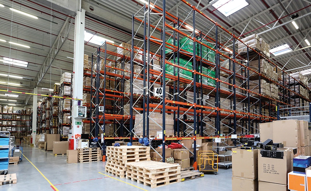 Pallet racking area consists of one single and nine double racks that are 8 m high