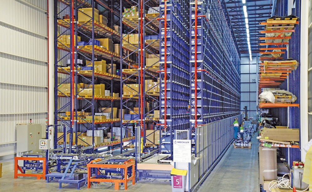 Mecalux develops a warehouse type that suits all Renfe maintenance centres Mecalux develops a warehouse type that suits all Renfe maintenance centres