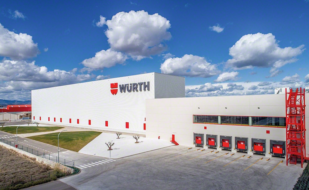 Case study Clad-rack warehouses: Würth